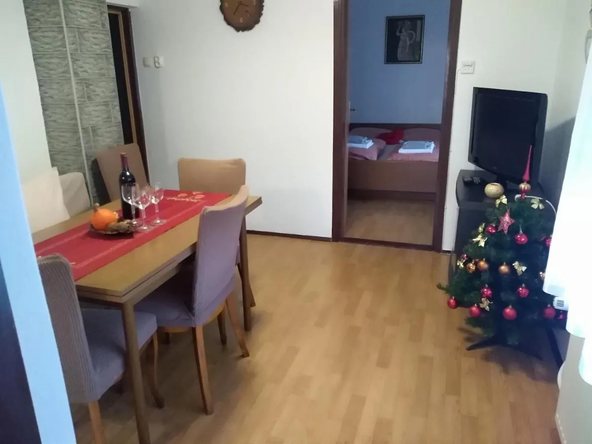 Apartman Ris Gorski Kotar Crni Lug  Delnice
